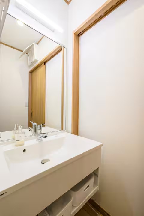 Washbasin